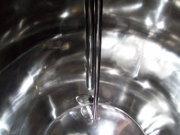 Tanque com eletropolimento.jpg